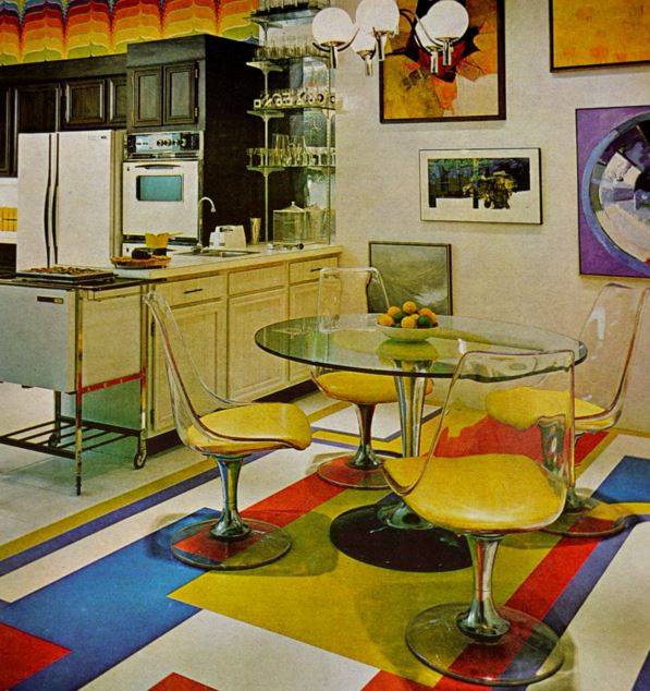 מטבח בסגנון וינטג' - מטבח שנות ה-70 בצבעים פסיכדליים